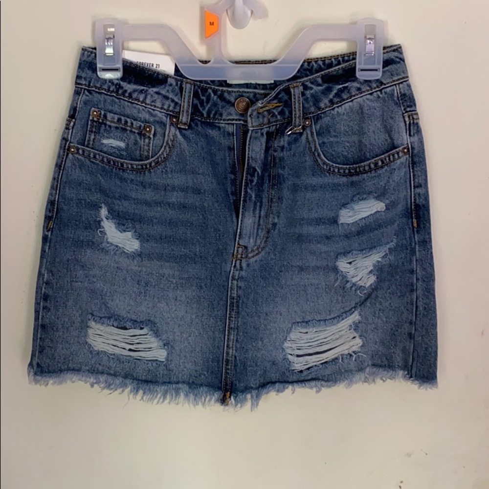 Ripped denim skirt